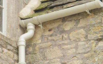 How many brackets are needed to support cast iron guttering?