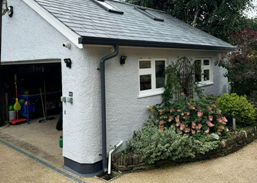 AX SnapFix Moulded Gutters and round downpipes in RAL 7015 Slate Grey Devon case study image 007